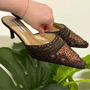 Vintage Y2K Beaded Sequin Brown Point Toe Kitten Heel Size 9-9.5 / 40